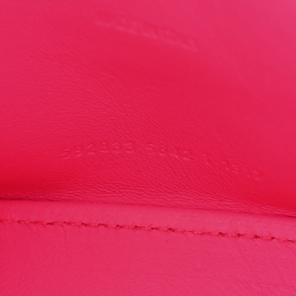 Lushentic Quality Handbags - XS Hourglass Hot Pink Shiny Leather - Image 8