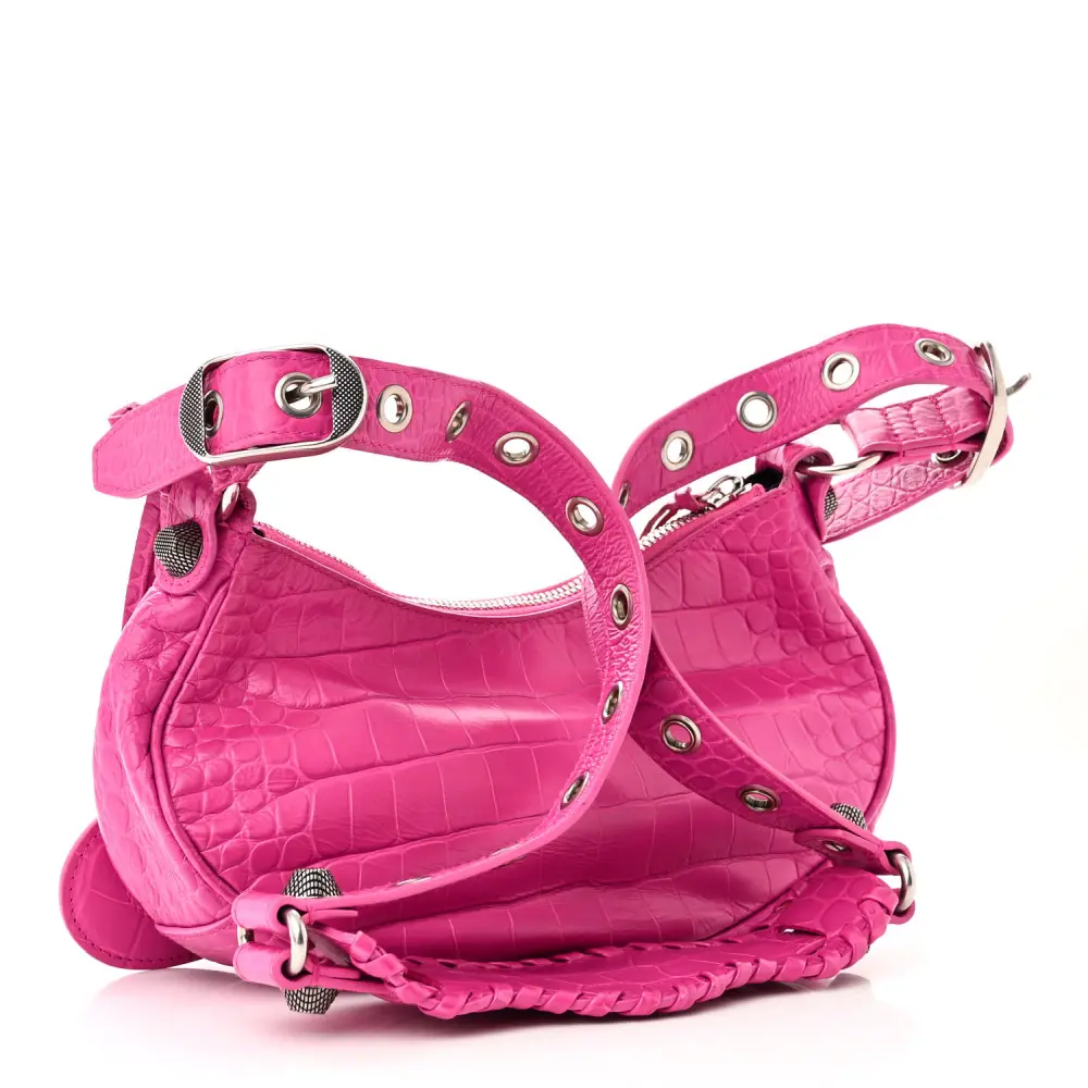 Lushentic Bags Review: XS Le Cagole Shoulder Bag in Lipstick Pink - Image 3