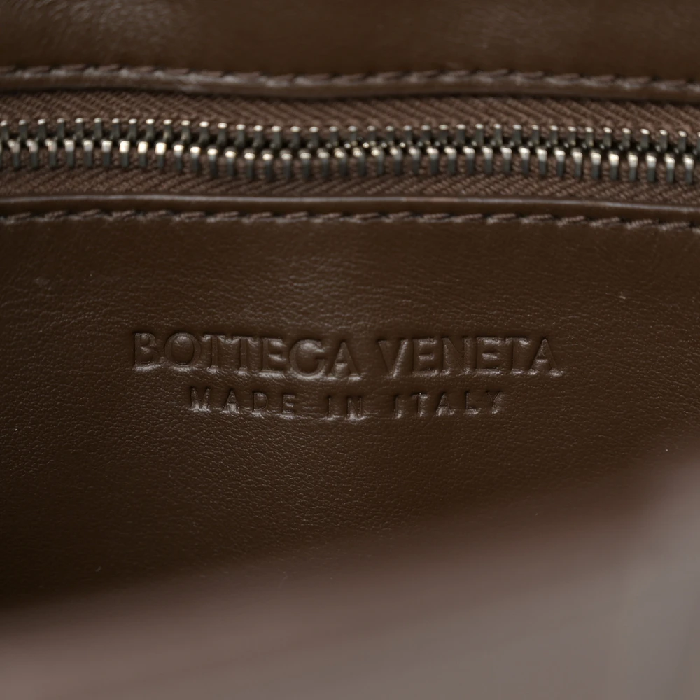 Lushentic Replica Maxi Intrecciato Cassette Crossbody Bag Oxblood - Image 2