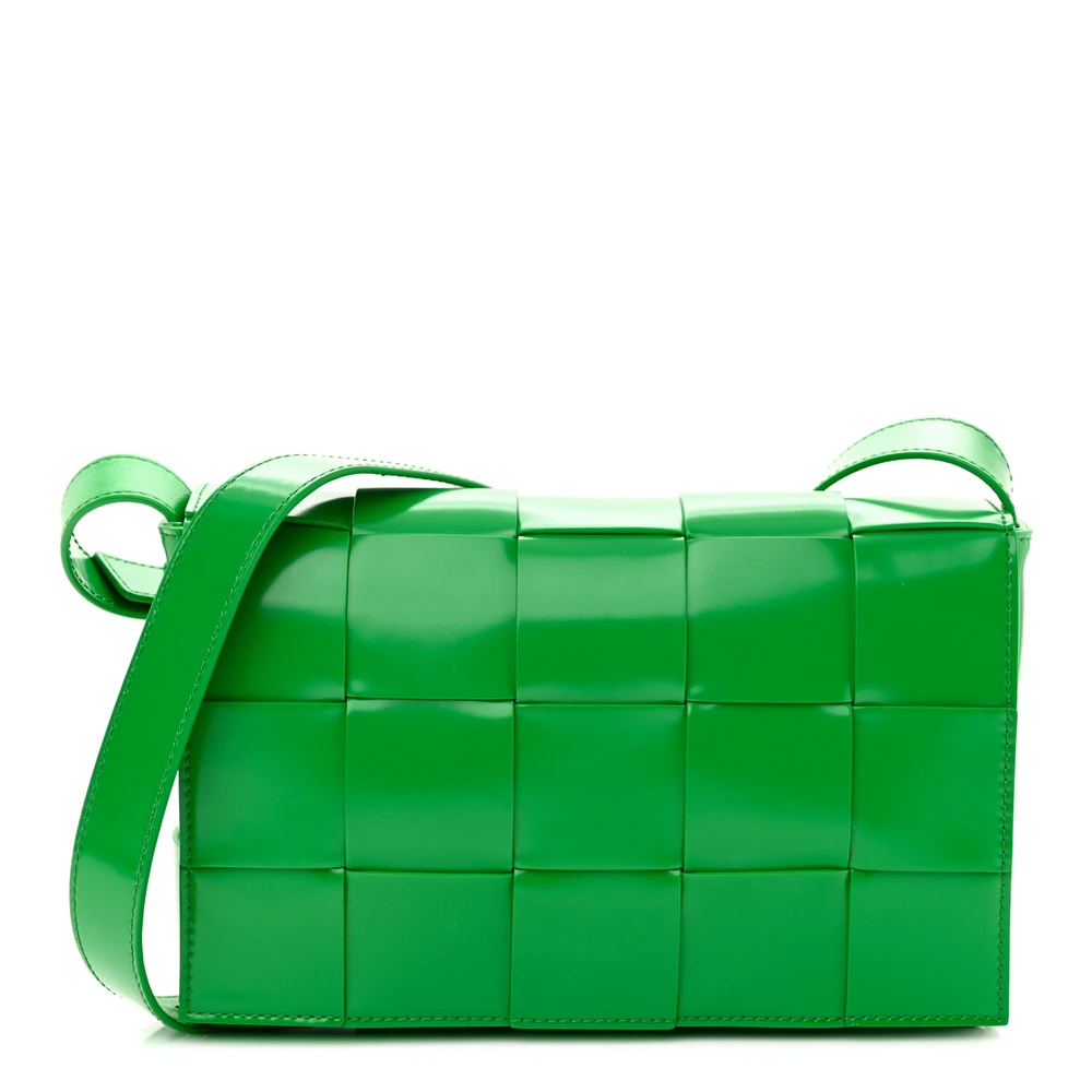 Lushentic Grade Replicas Maxi Intrecciato Cassette Crossbody Bag