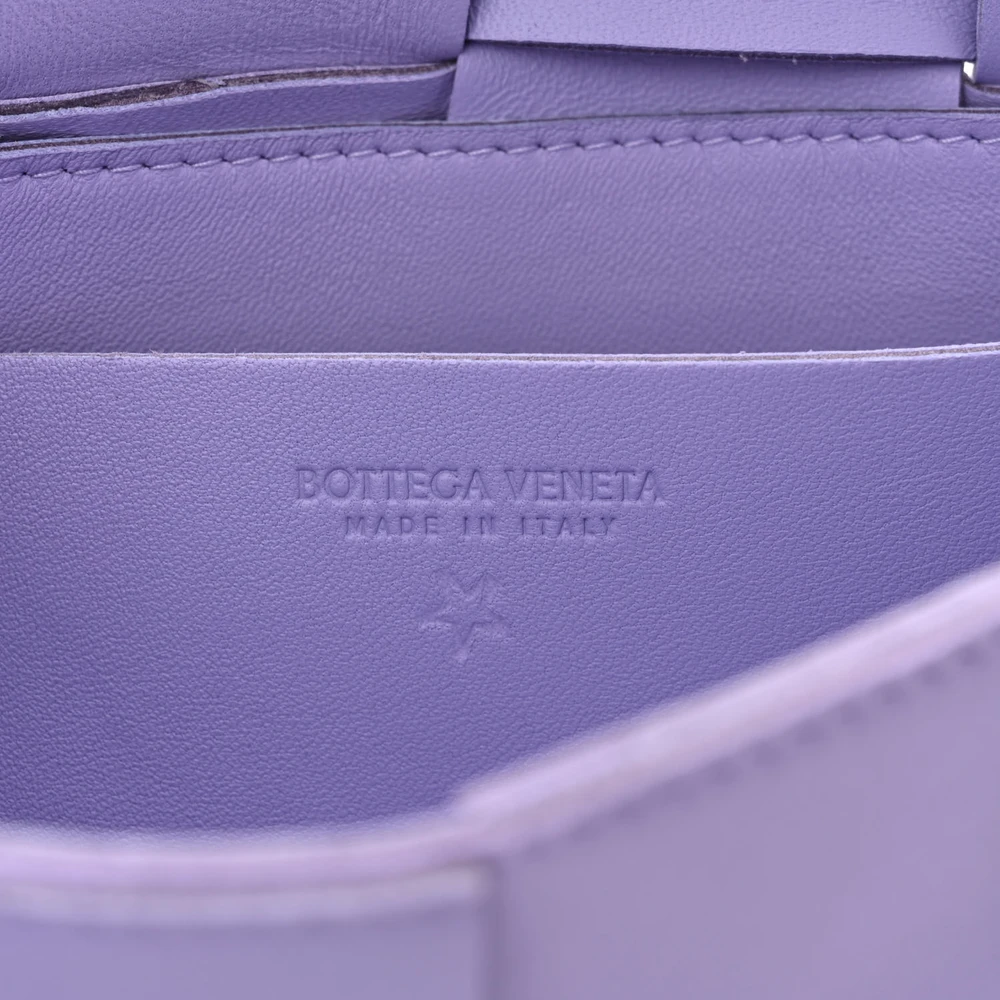 Lushentic Quality Maxi Intreccio The Belt Cassette Bag in Wisteria Nappa - Image 2