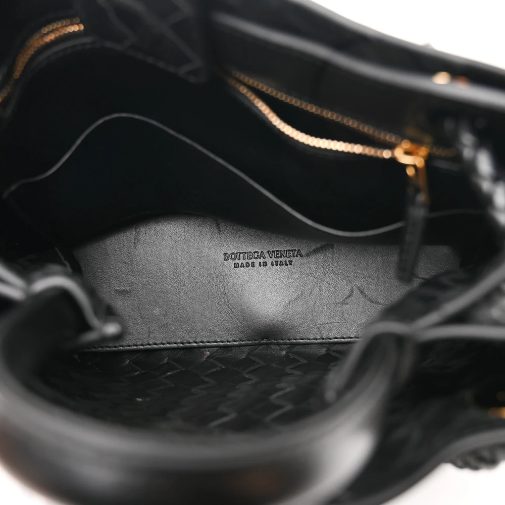 Lushentic Designer Small Intrecciato Andiamo Shoulder Bag, Black - Image 7