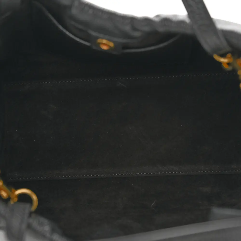 Lushentic Grade Small Triomphe Cabas Drawstring Bag Spotlight - Image 7