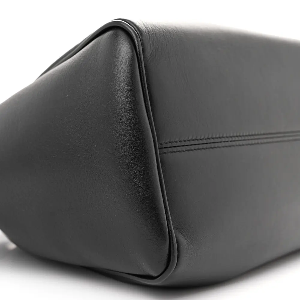 Lushentic Quality Small Triomphe Cabas: Black Leather Gold Hardware - Image 4