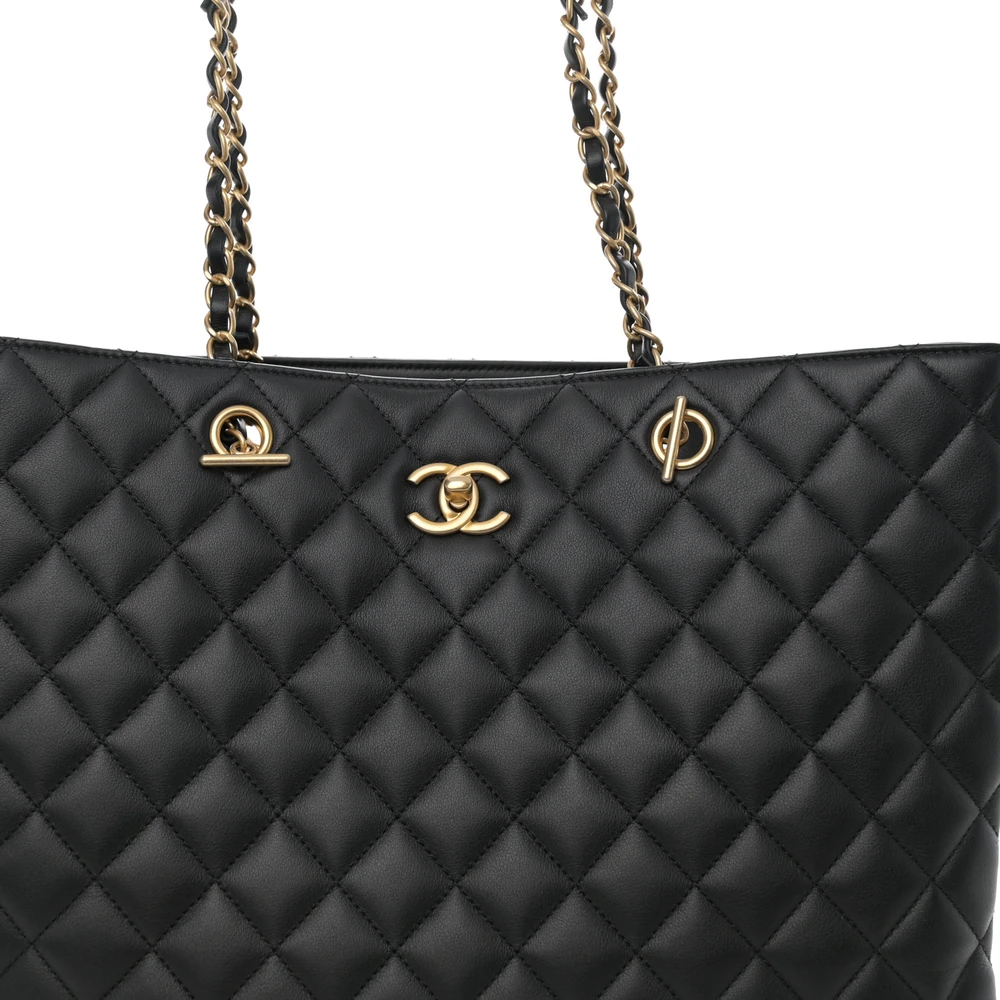 Lushentic Class Classic Shopping Tote Large Black Quilted Leather - Image 8