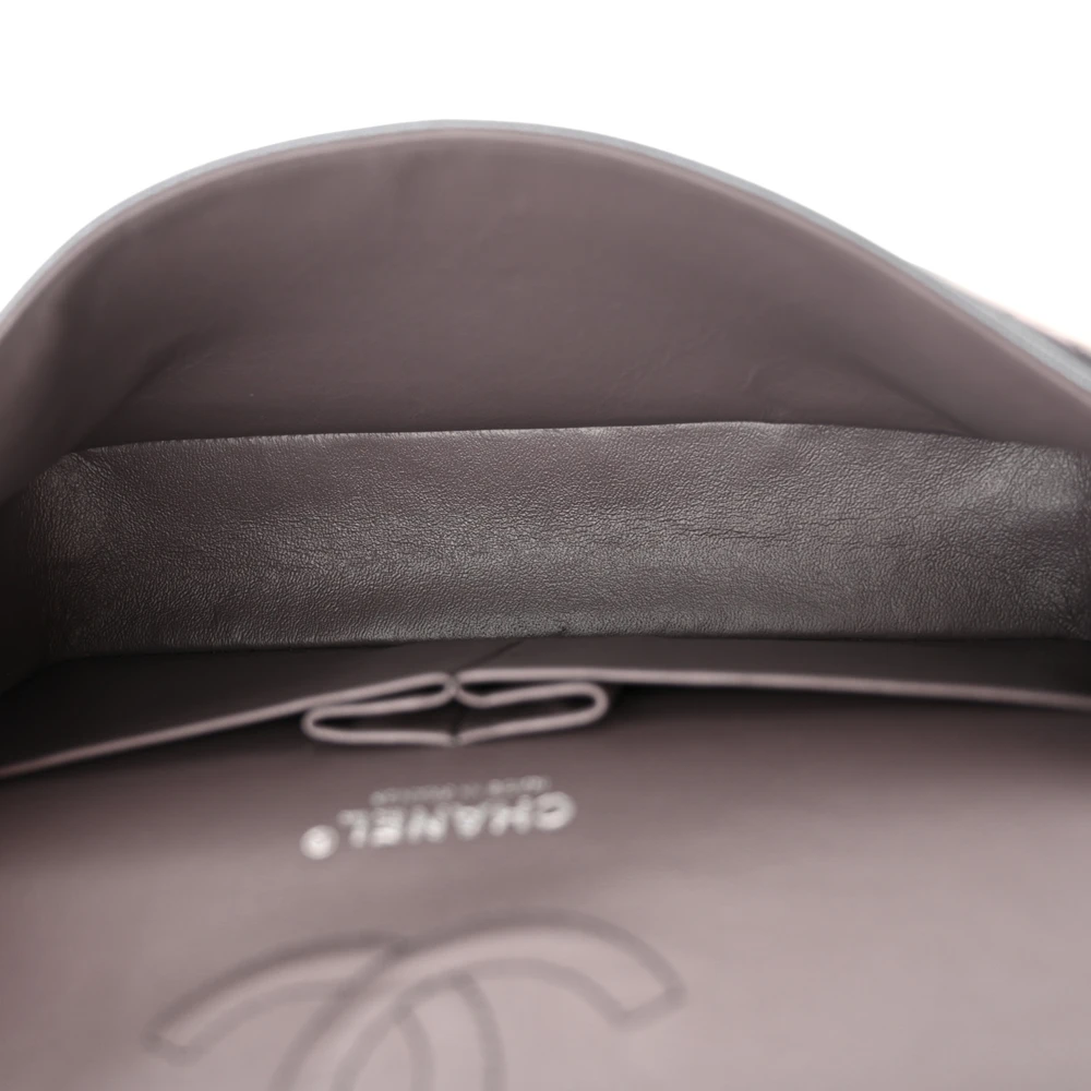 Lushentic Grade Replicas Double Flap in Metallic Purple Goatskin Leather - Image 7