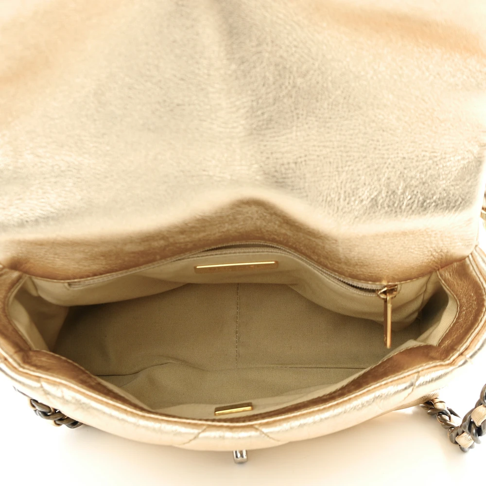 Lushentic Class Flap Maxi Metallic Gold Chanel 19 – Timeless Elegance - Image 6