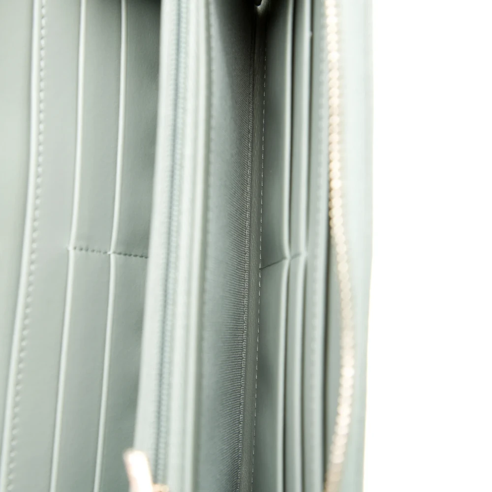 Lushentic Quality Replica Handbags – Chanel Wallet in Blue Calfskin - Image 3