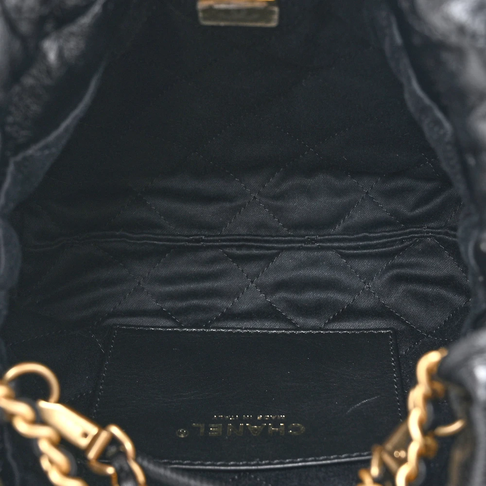 Lushentic Quality Handbags: Pearl Mini Chanel 22 Bag in Black Leather - Image 7