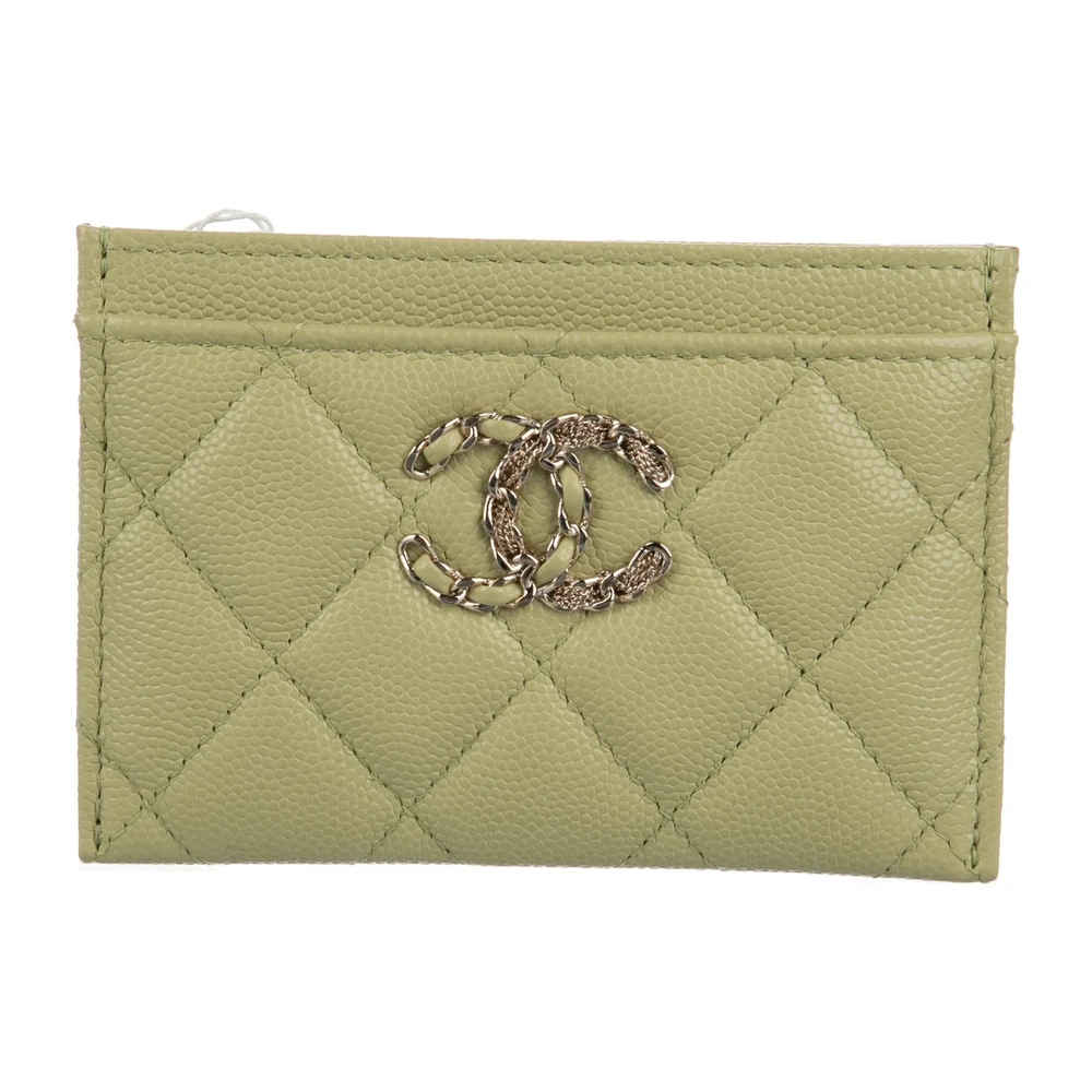 Lushentic Chanel Small Interlocking CC Logo Card Holder Green Caviar Leather Gold Hardware