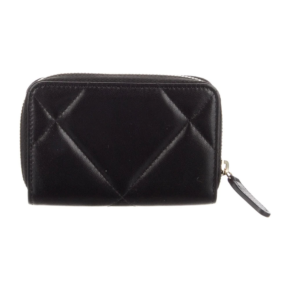 Lushentic Chanel Small Interlocking CC Logo Quilted Pattern Wallet Black Lambskin Leather Gold Hardware - Image 3