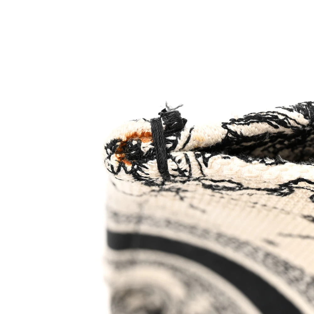 Lushentic Grade Replica Bags - Medium Zodiac Toile de Jouy Book Tote - Image 11