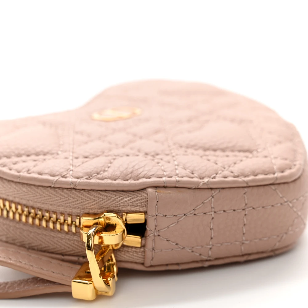 Lushentic Grade Handbags: Mini Dioramour Caro Heart Pouch Details - Premium Alternative Bag