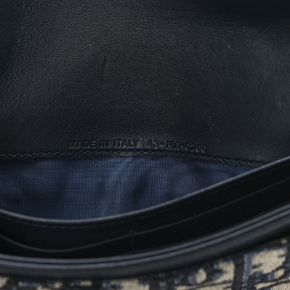 Lushentic Replicas Mini Saddle Chain Wallet - Image 7