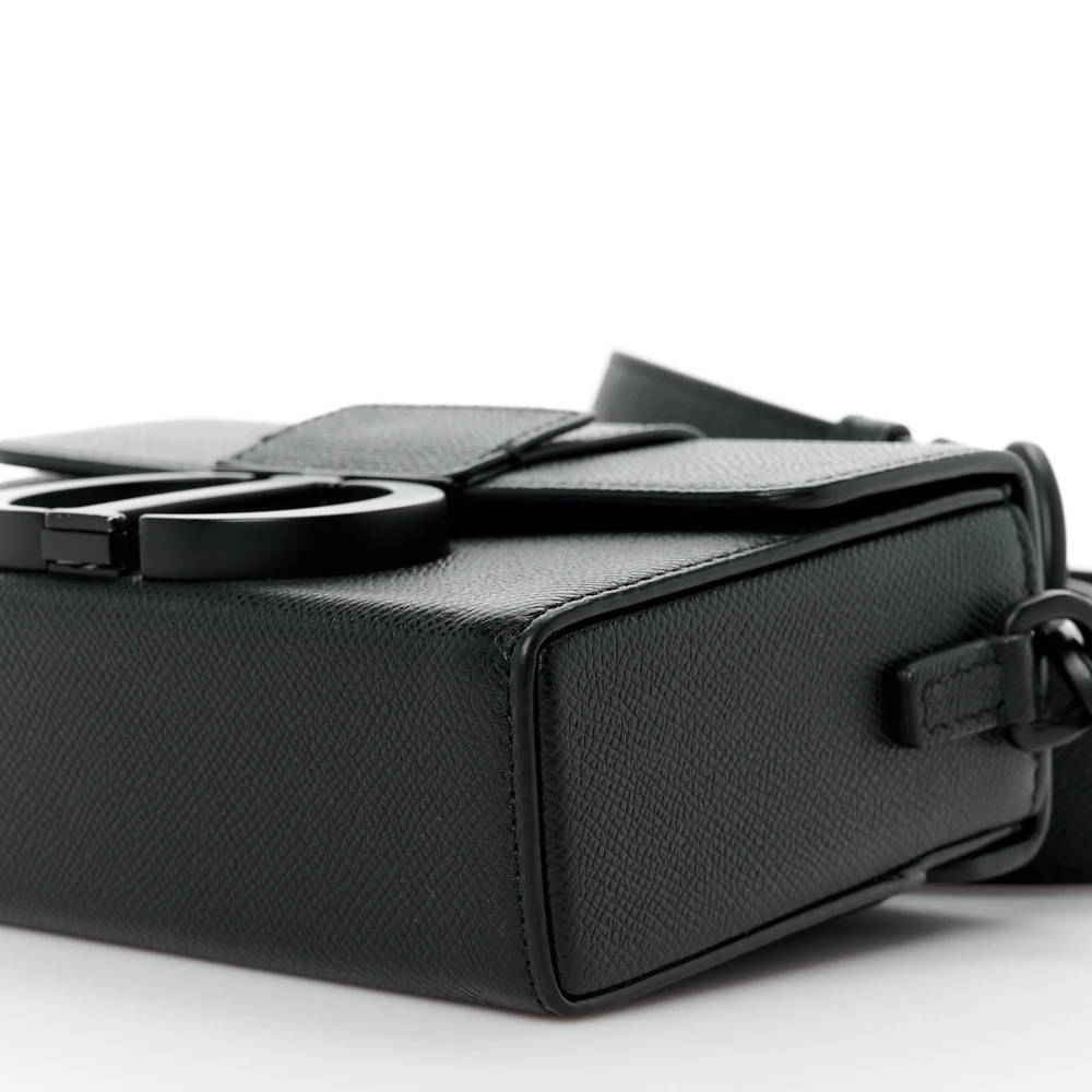 Lushentic Grade Replica Medium Weekender 25 Bag in Black Maxi Oblique Canvas with Ruthenium Hardware - Image 5