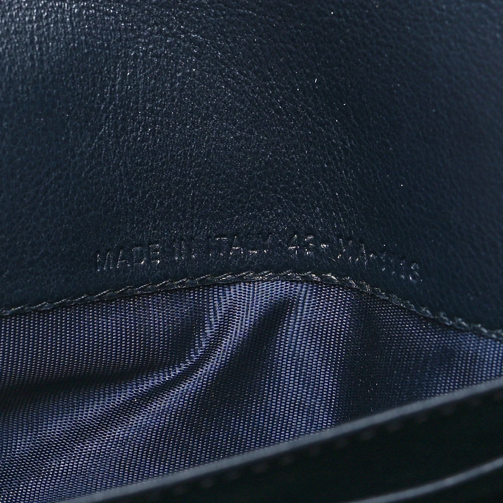 Lushentic Designer Bags: Small Saddle Long Wallet with Chain - Premium Alternative