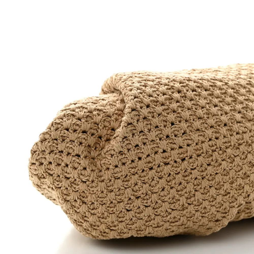 Lushentic Reviews: Intreccio Macrame Braided Shell Clutch Sand - Image 5