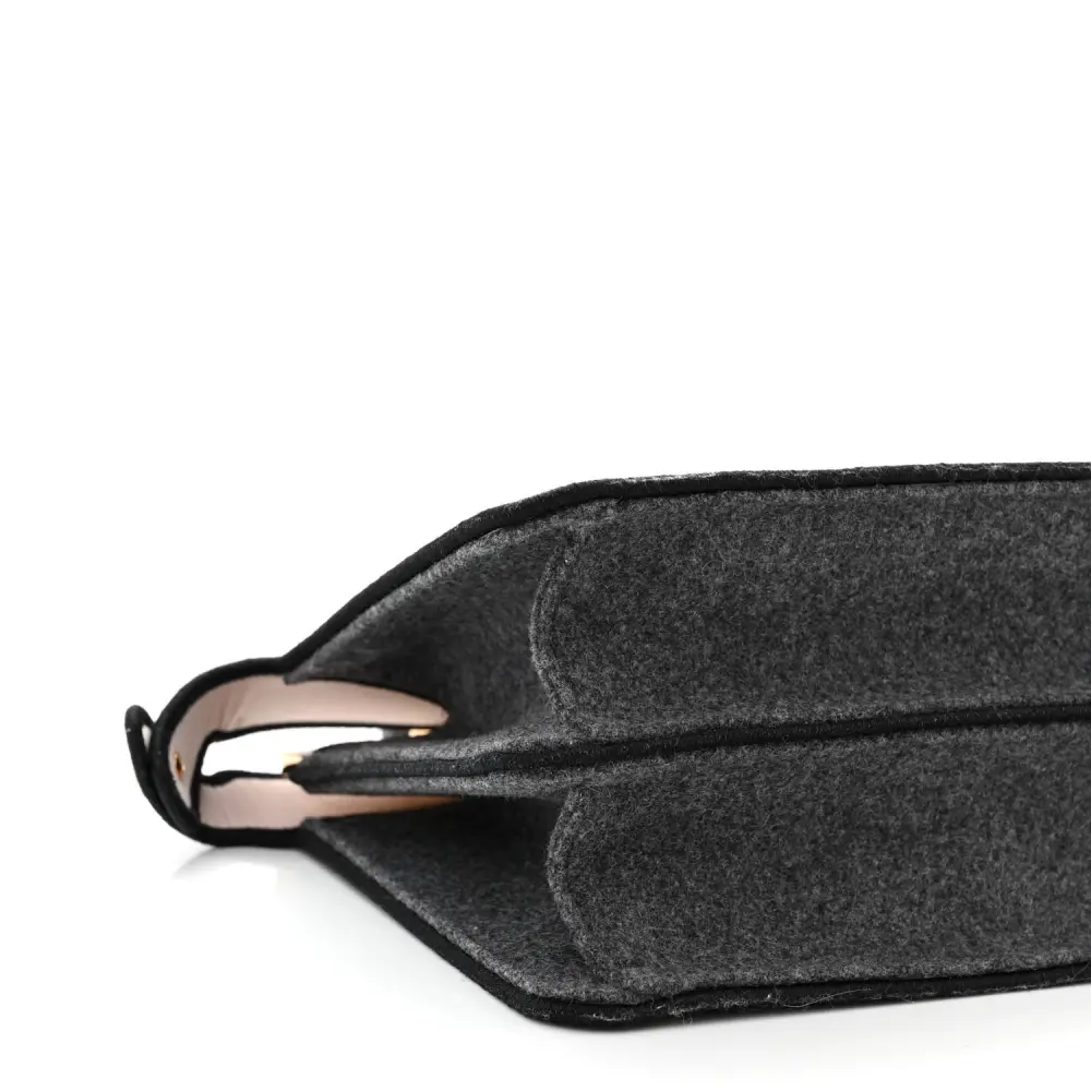 Lushentic Reviews: Medium Peekaboo East West Satchel Highlights - Image 5