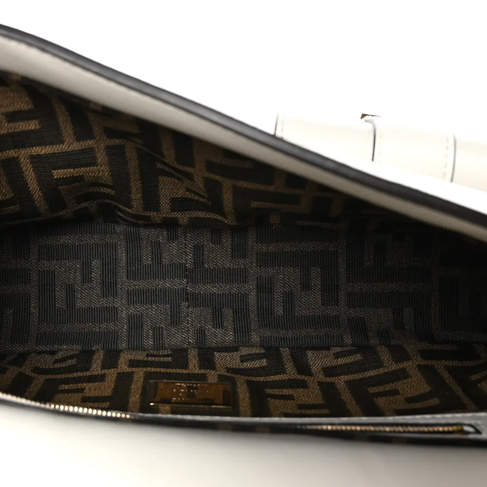 Lushentic Multipocket Baguette in Shiny Nappa Leather - Image 7