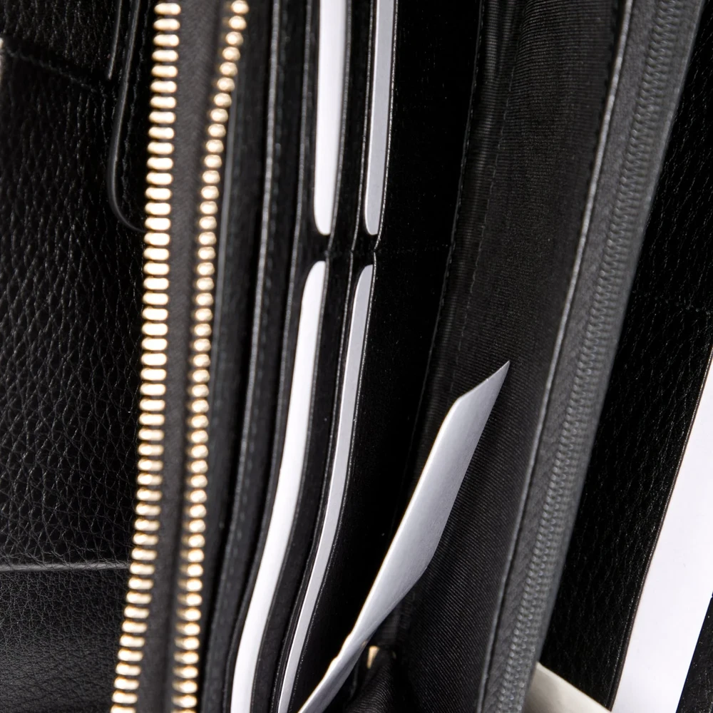 Lushentic Replica Small Wallet Black Pebbled Leather Gold Hardware - Image 5