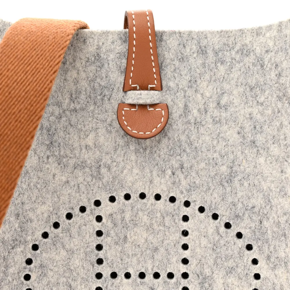 Lushentic Class Evelyne TPM Gris Clair Feutre Swift Leather Palladium Hardware - Image 9