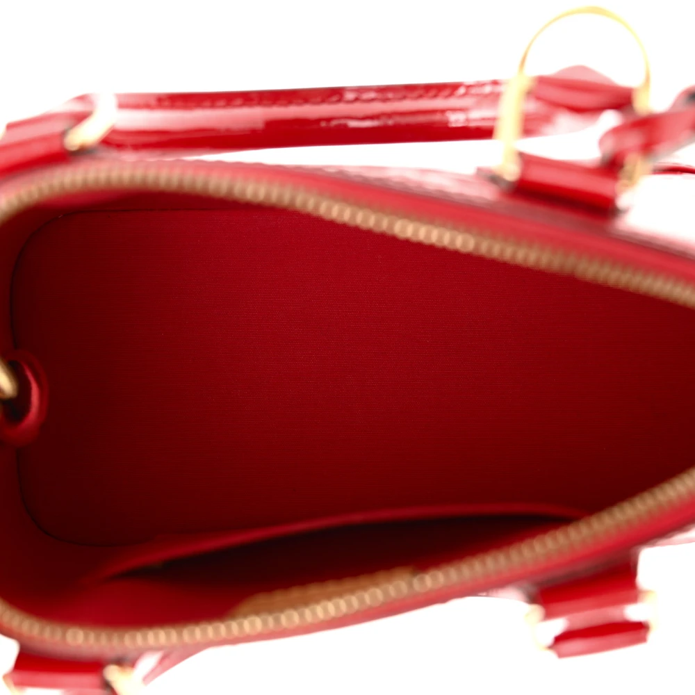 Lushentic Bags Review: Alma BB Cherry Vernis Leather Gold Hardware - Image 7