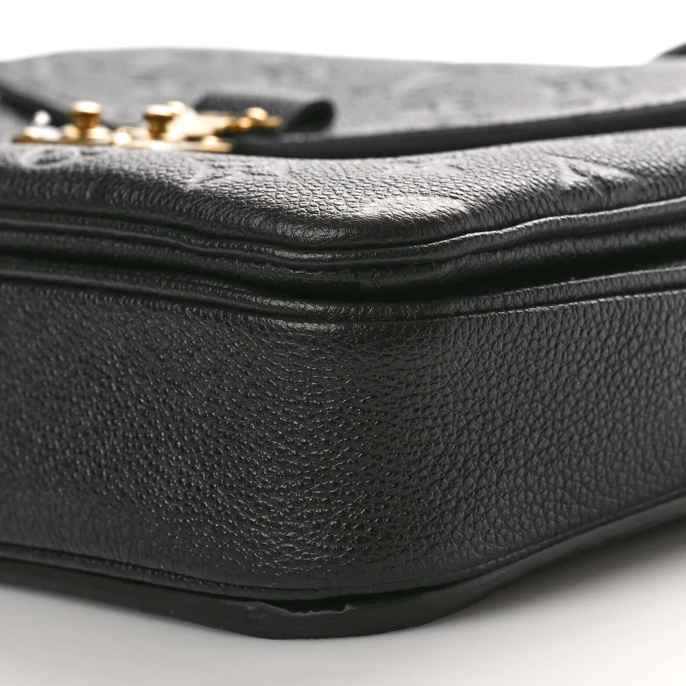 Lushentic Grade Replica Pochette Metis PM Black Empreinte Leather - Image 5