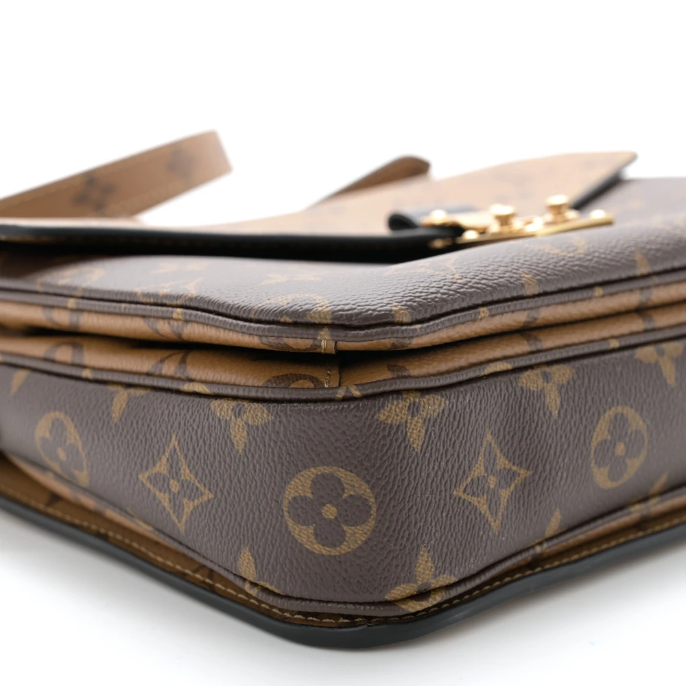 Lushentic Grade Bag Pochette Metis PM Reverse Monogram Canvas 4 - Image 4
