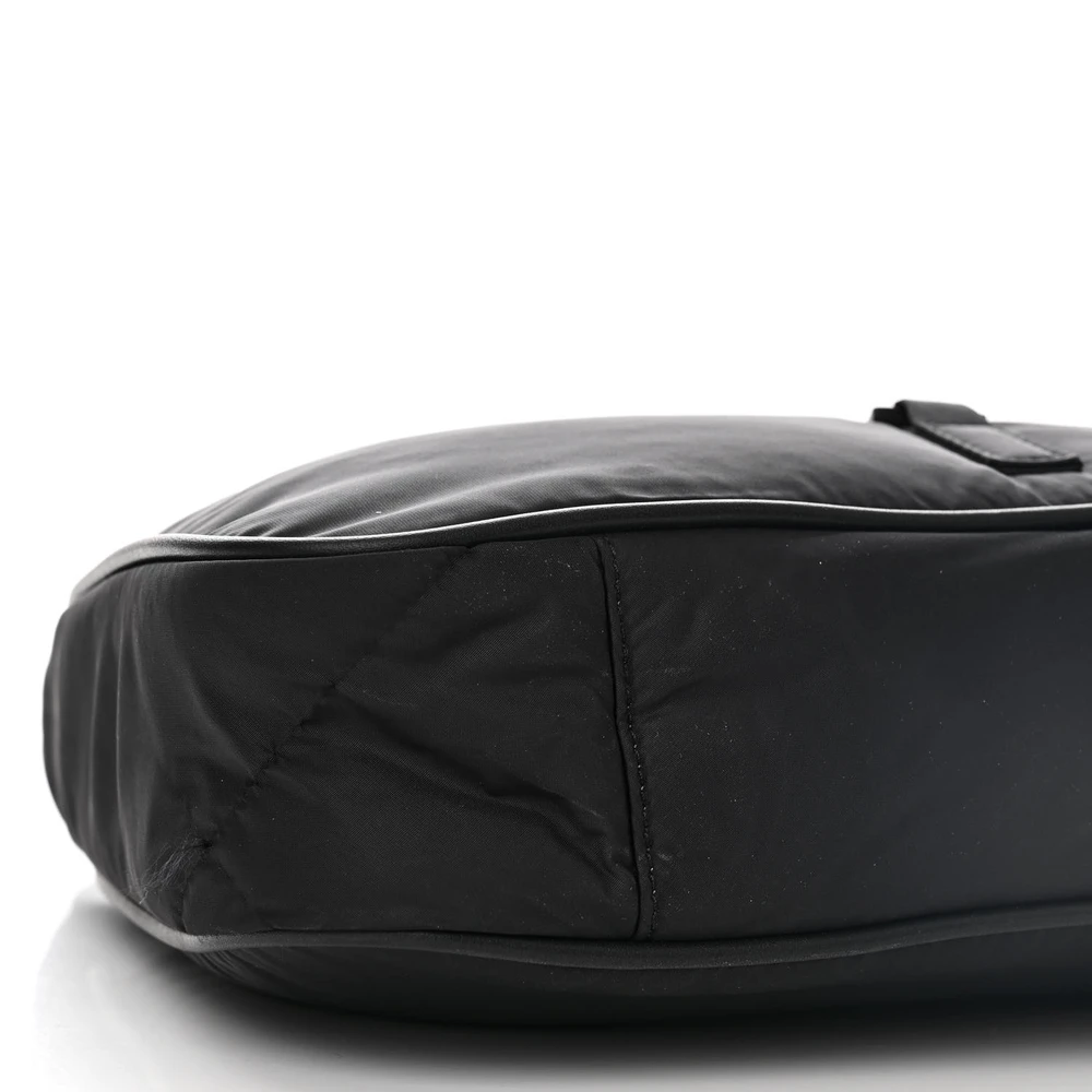 Lushentic Quality Medium Le 5 à 7 Hobo Black Econyl Nylon Black Hardware - Image 5