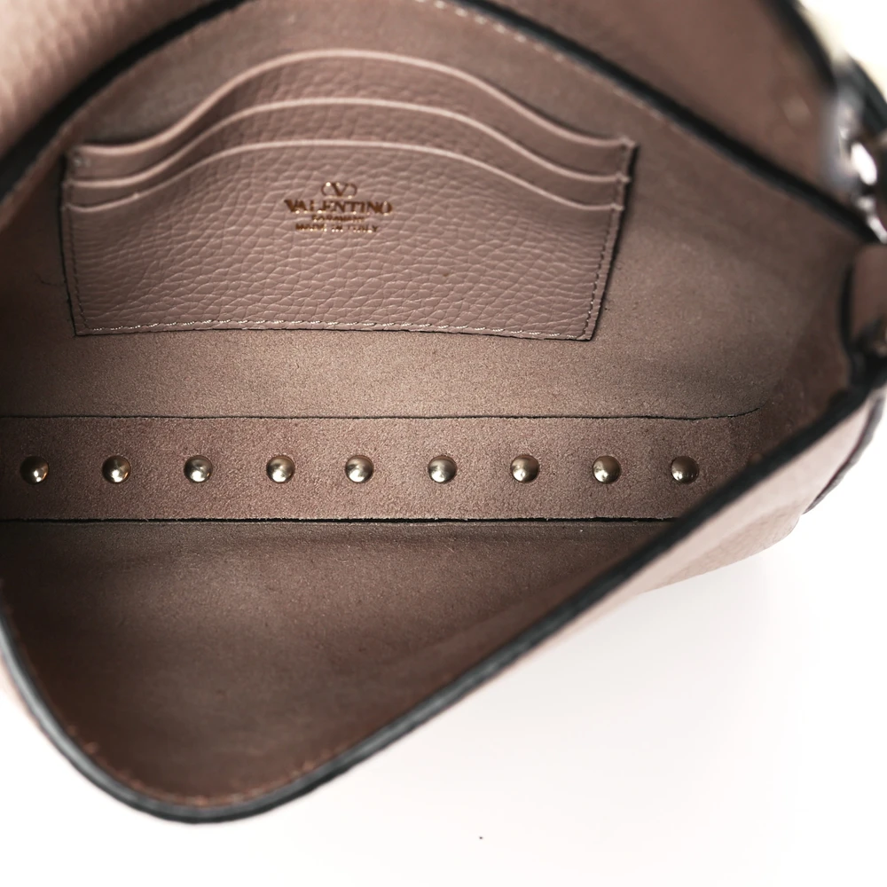 Lushentic Replica Small Rockstud Crossbody Pouch Poudre Leather - Image 7